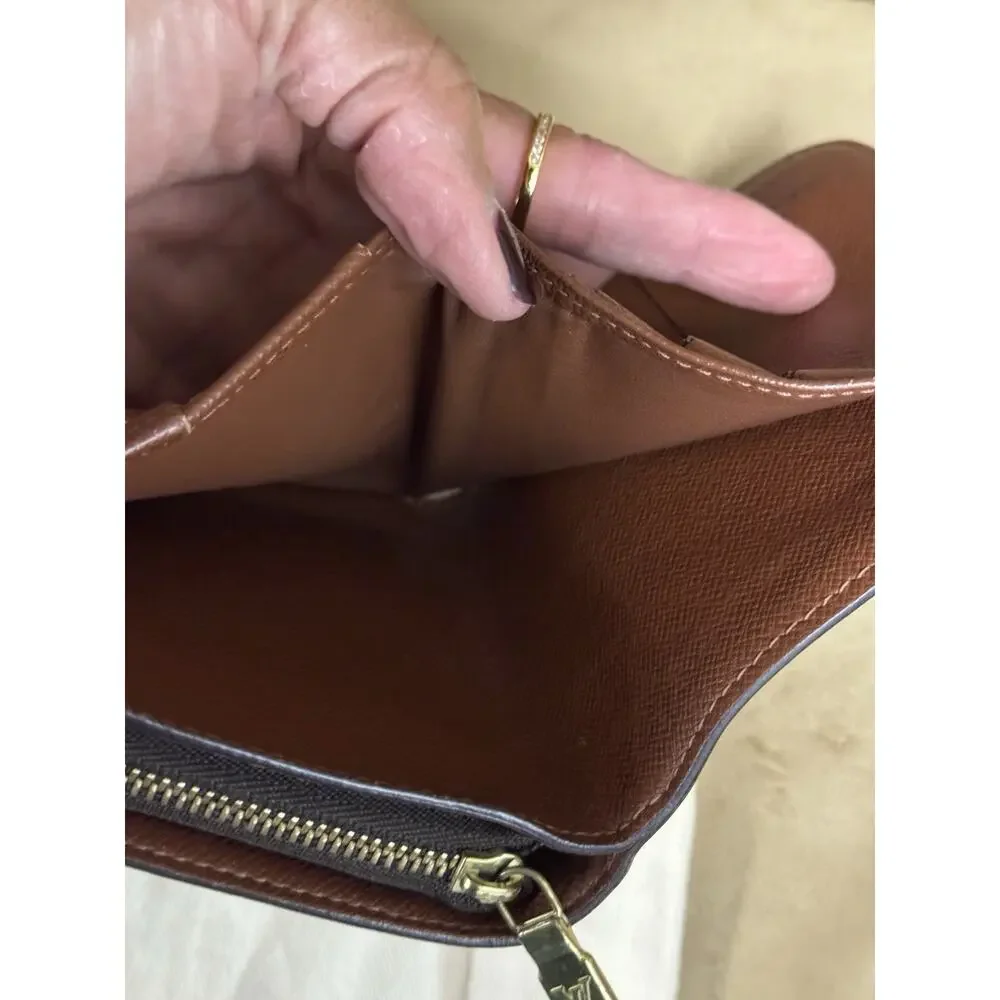 Louis Vuitton Monogram Compact Zip Bifold Wallet w/ Dustbag Giftable - Picture 4 of 8